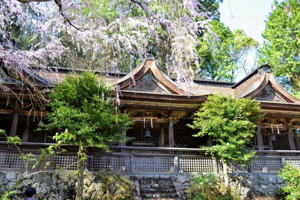 Sanctuaire Yoshino mimakuri-jinja