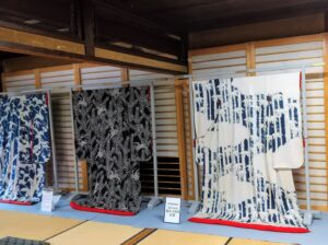 Kimono à shibori