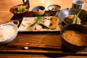 Rokkaku Kitchen 109 六角Kitchen 109, Kyoto