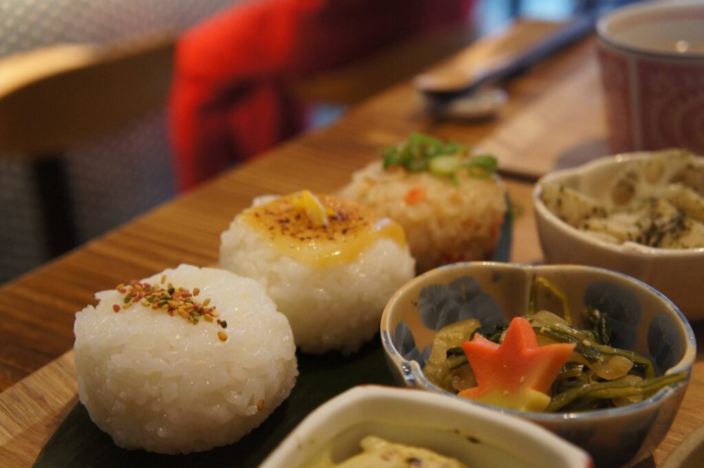 Trio d'onigiri