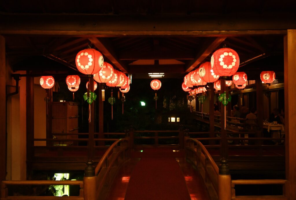 Illuminé de lampions