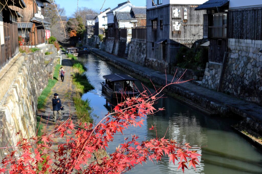 Canal en automne