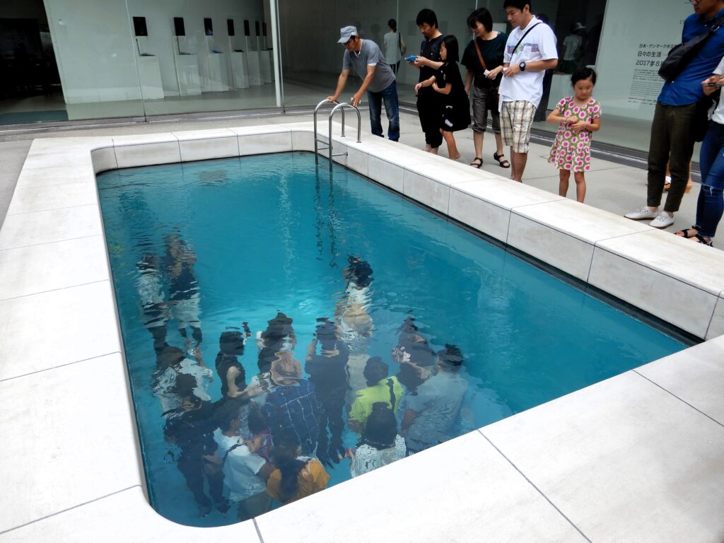 « The Swimming Pool »